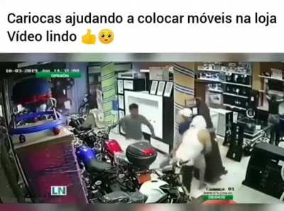 A m i z a d e