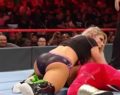 Dem cheeks