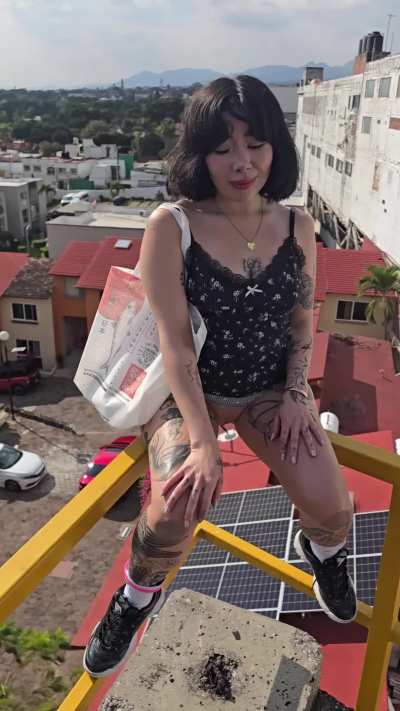 Vertigo is not the only thrill with me