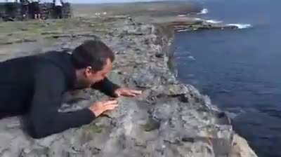 Dad afraid of heights trying to get a look