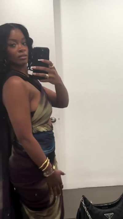 Ari Lennox