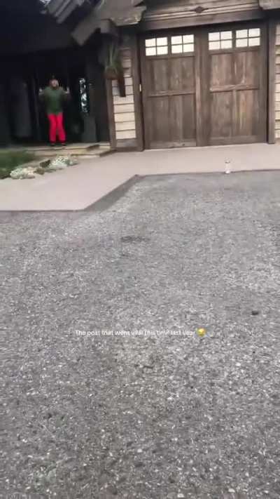 That wasn't very cash-money of him