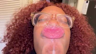 upper lip smelling so sticky n nasty