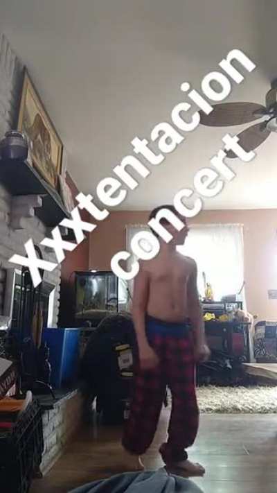 XXXTENTACION concert