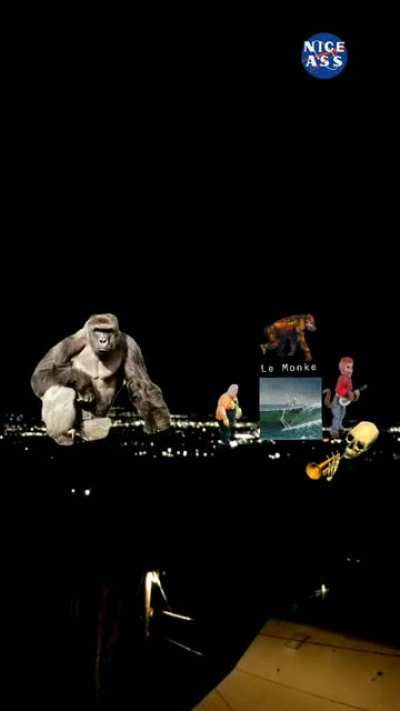 King Kong BONKS Trump?! 😱😳🤭