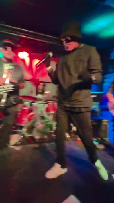 Wonderwall but it’s Ska