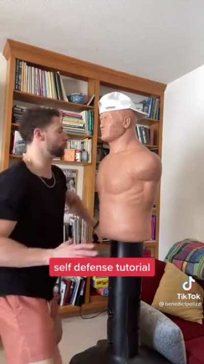 Self Defense against someone bigger than you