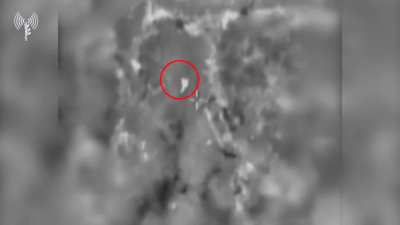 Hizbollah team launches double ATGM at Israel and is very promptly airstriked (aerial footage)