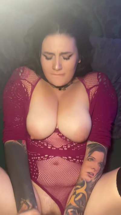 I secretly let married guys fuck me