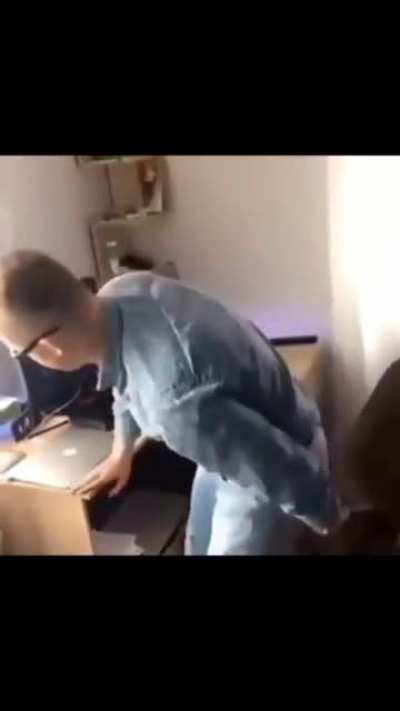 shitposting - Video #4273