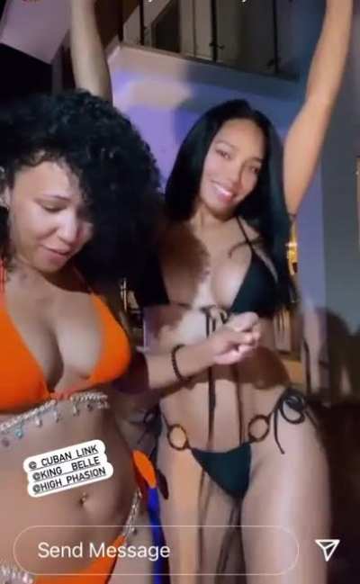 Showing off her body and those perfect titties