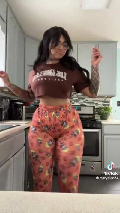 @maryelee24
