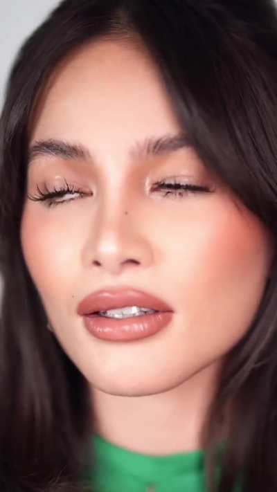 Elisse Joson 