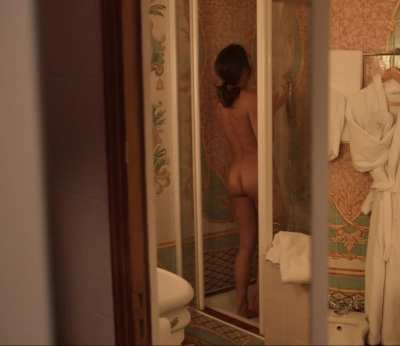 Alicia Vikander - Irma Vep S01E03