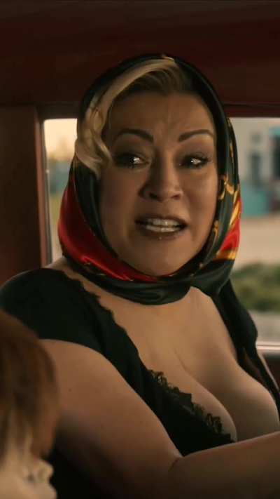 Jennifer Tilly