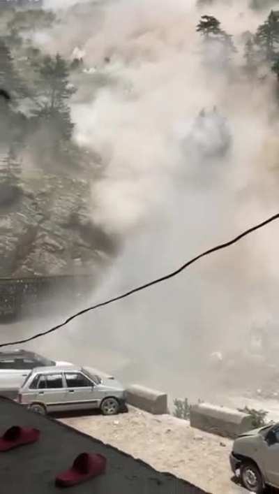 FUCK THIS BRIDGE