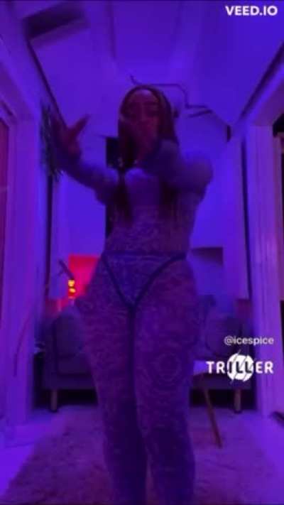 Sheeesh 🍑