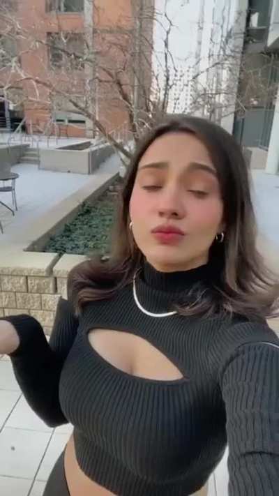 Kya figure hai eskeð<wbr>¤©ð<wbr>