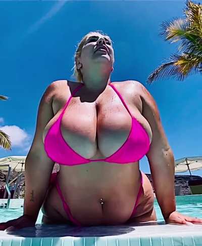 Natalia Bikini