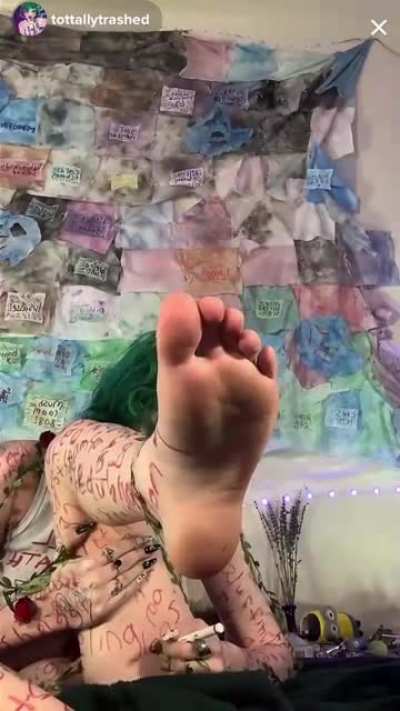 More from that hot chick