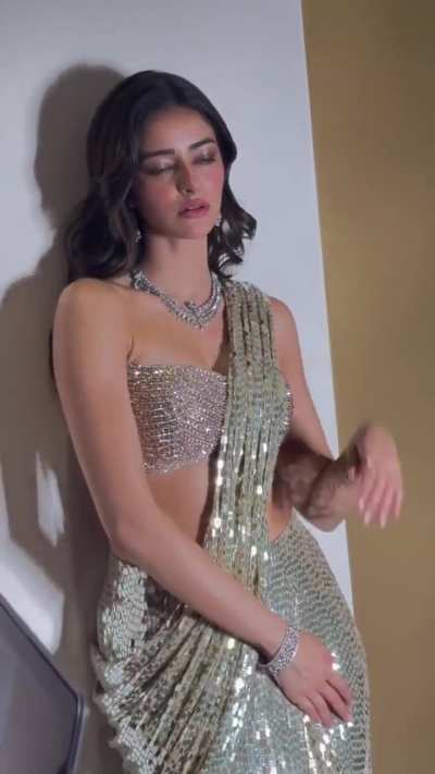 Ananya pandey 