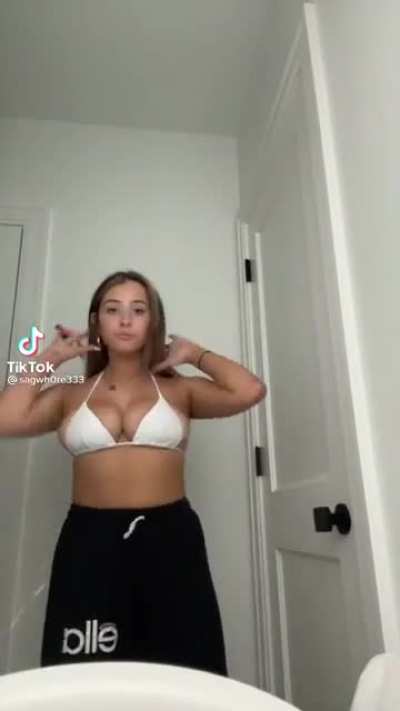 😋