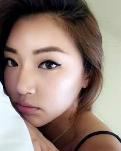 Dem eyes