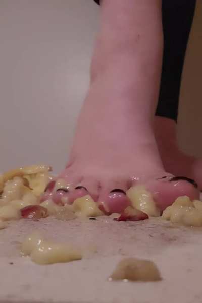 More🍌mess for you 🤭