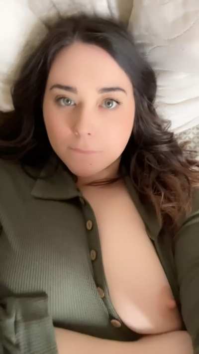 Am I the type of girl you’d jerk off to?