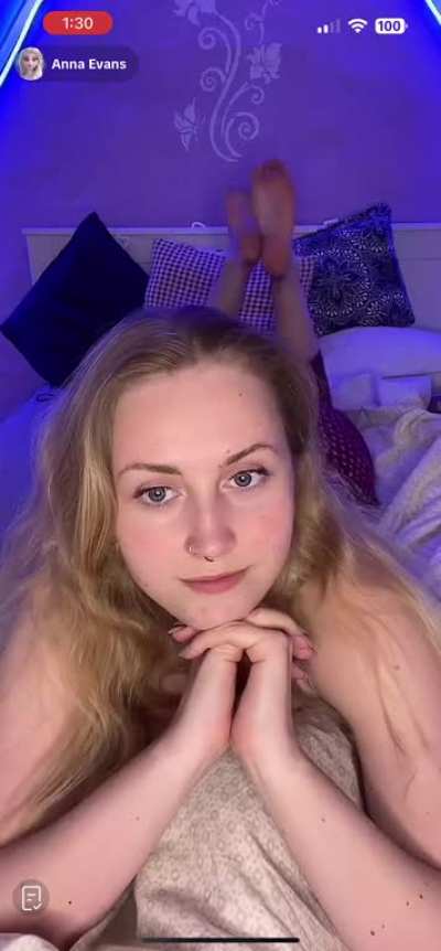 Short clip from @princessssannaaa LIVE