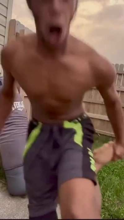WCGW Training like Bruce Lee