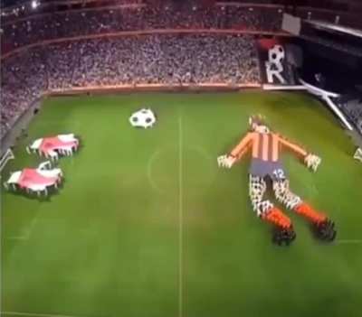 The coordination of this football team's band show.