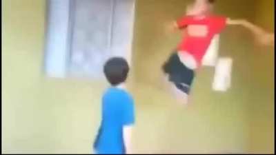 Top 10 batalhas de animes kkk