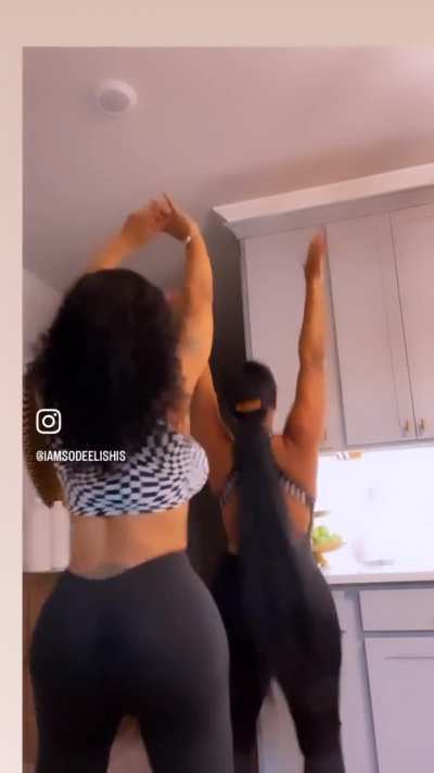 🍑 shaking