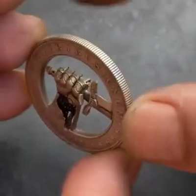 Otra de las monedas mecánicas del ruso Roman Booteen