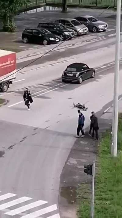 3 vs 1