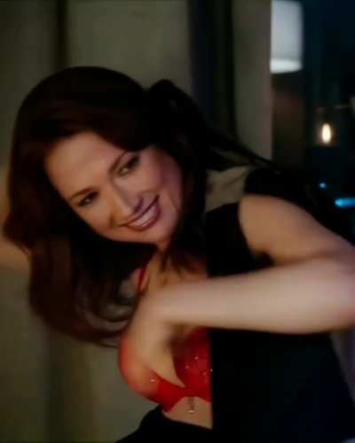 Ellie Kemper