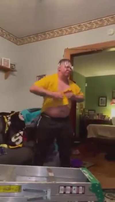 Steelers fan destroys TV after loss to the Browns