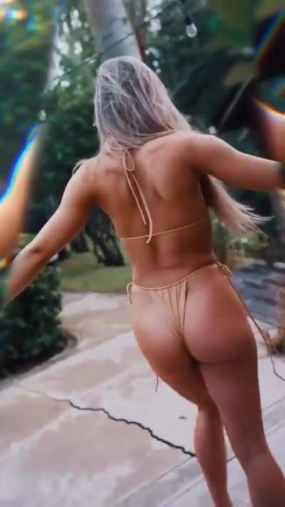Maxxine Dupri