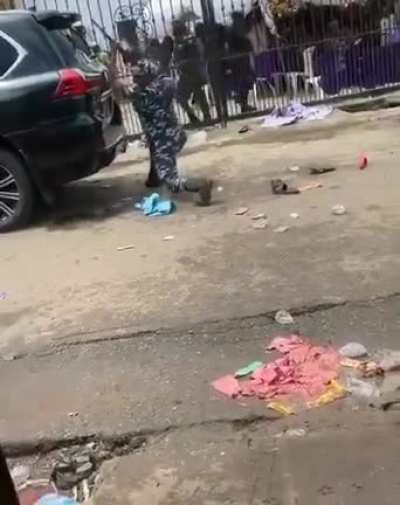 Police sort of open fire with live ammunition to combat protesters in Nigeria