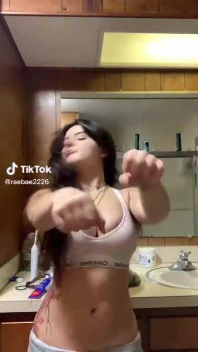 raebae2226