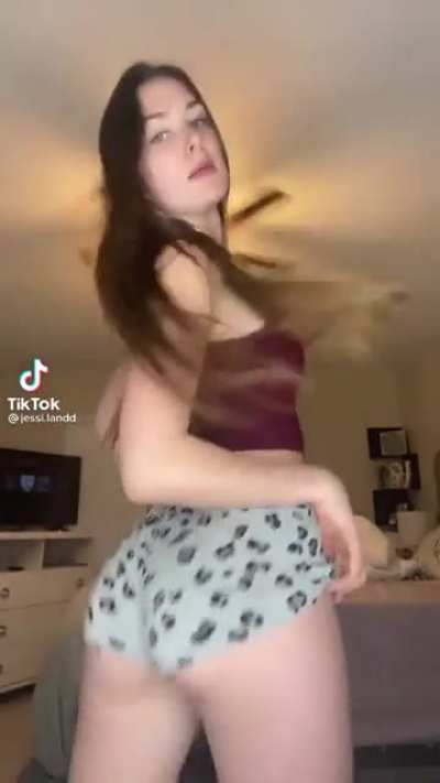 @jessi.landd