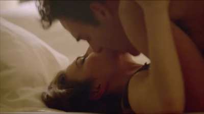 Hayley Atwell just for once should go topless