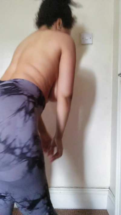 Who likes tie dye?
