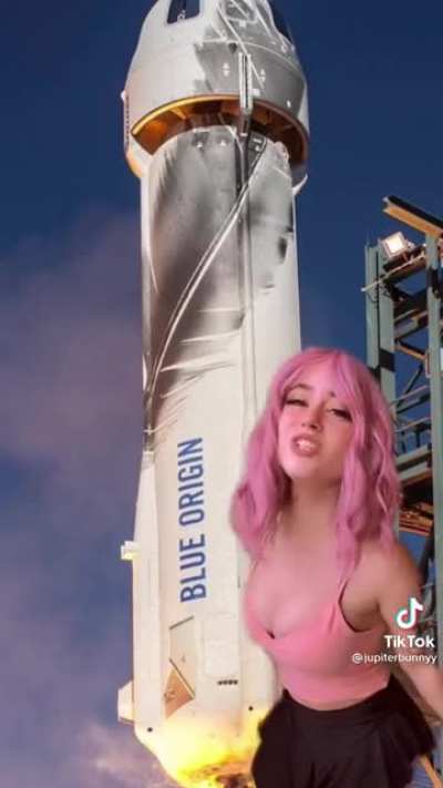 She want to lick a millionaire rocket