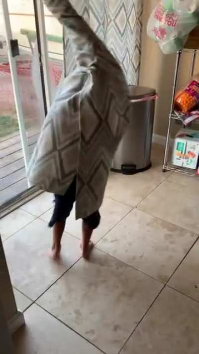Spinning In the Curtains