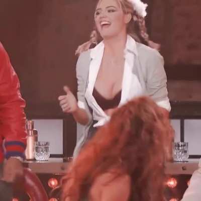One of my Favorite Kate Upton Jiggles