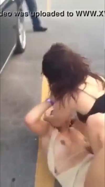 2 strippers fighting over an alleged payment dispute.