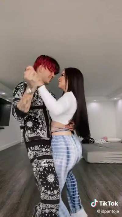 🤤🤤 Pará darle un arrimon