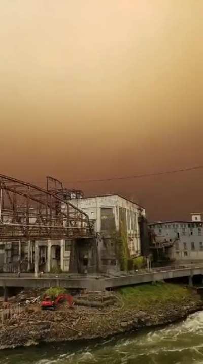 Caught at work during the fires in Oregon City 🔥